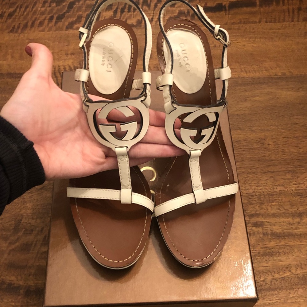 Gucci ivory leather heeled wedges